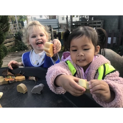 Yellow Door Little Lands – Pets, Set Of 8 Stone Figures - Image 6