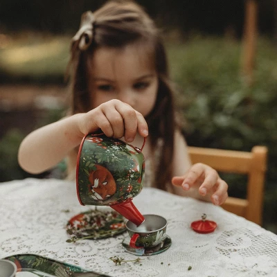 HearthSong 15-Piece Woodland-Themed Tin Tea Set For Kids With Carrying Case - Image 7